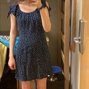 HOLLISTER POLKA-DOT DRESS